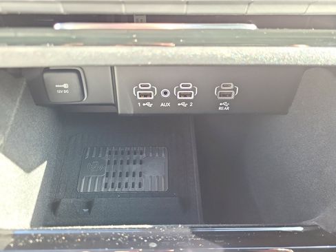 New 2026 Jeep Grand Wagoneer Limited image 34