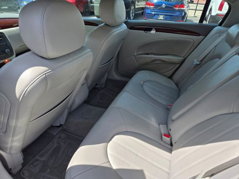 Used 2008 Buick Lucerne CXL w/ Ultra Confidence Package FWD image 7