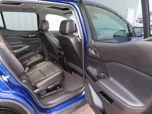 Used 2023 GMC Acadia AT4 w/ Technology Package image 29