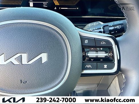New 2026 Kia Carnival image 37