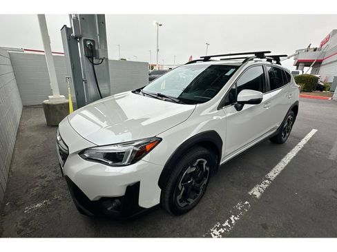 Used 2021 Subaru Crosstrek 2.5i Limited w/ Moonroof Package 2 AWD/4WD image 3