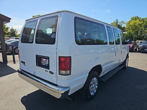 Used 2012 Ford E-350 and Econoline 350 XLT RWD image 4