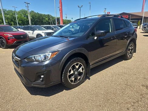 Used 2018 Subaru Crosstrek 2.0i Premium w/ Popular Package #3 AWD/4WD image 4