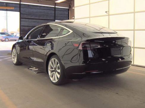 Used 2018 Tesla Model 3 Long Range image 7