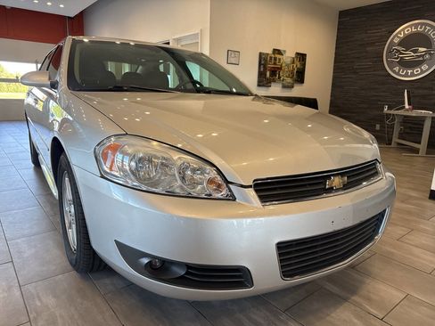 Used 2011 Chevrolet Impala LT image 1