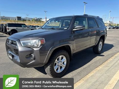 Used 2021 Toyota 4Runner SR5 Premium AWD/4WD image 3