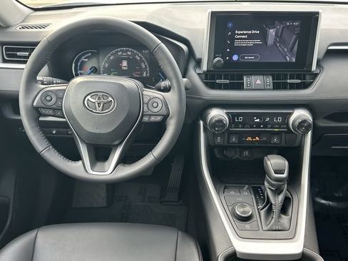 Used 2023 Toyota RAV4 XLE Premium AWD/4WD image 11