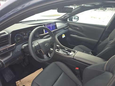 New 2026 Toyota Crown Nightshade image 9