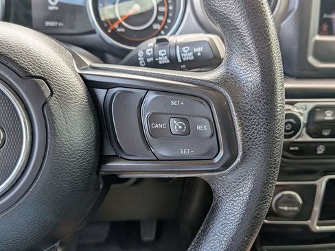 Used 2022 Jeep Wrangler Unlimited Sport AWD/4WD image 21