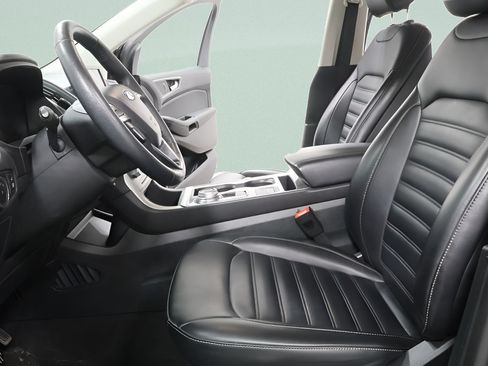 Used 2024 Ford Edge SEL w/ Convenience Package AWD/4WD image 22