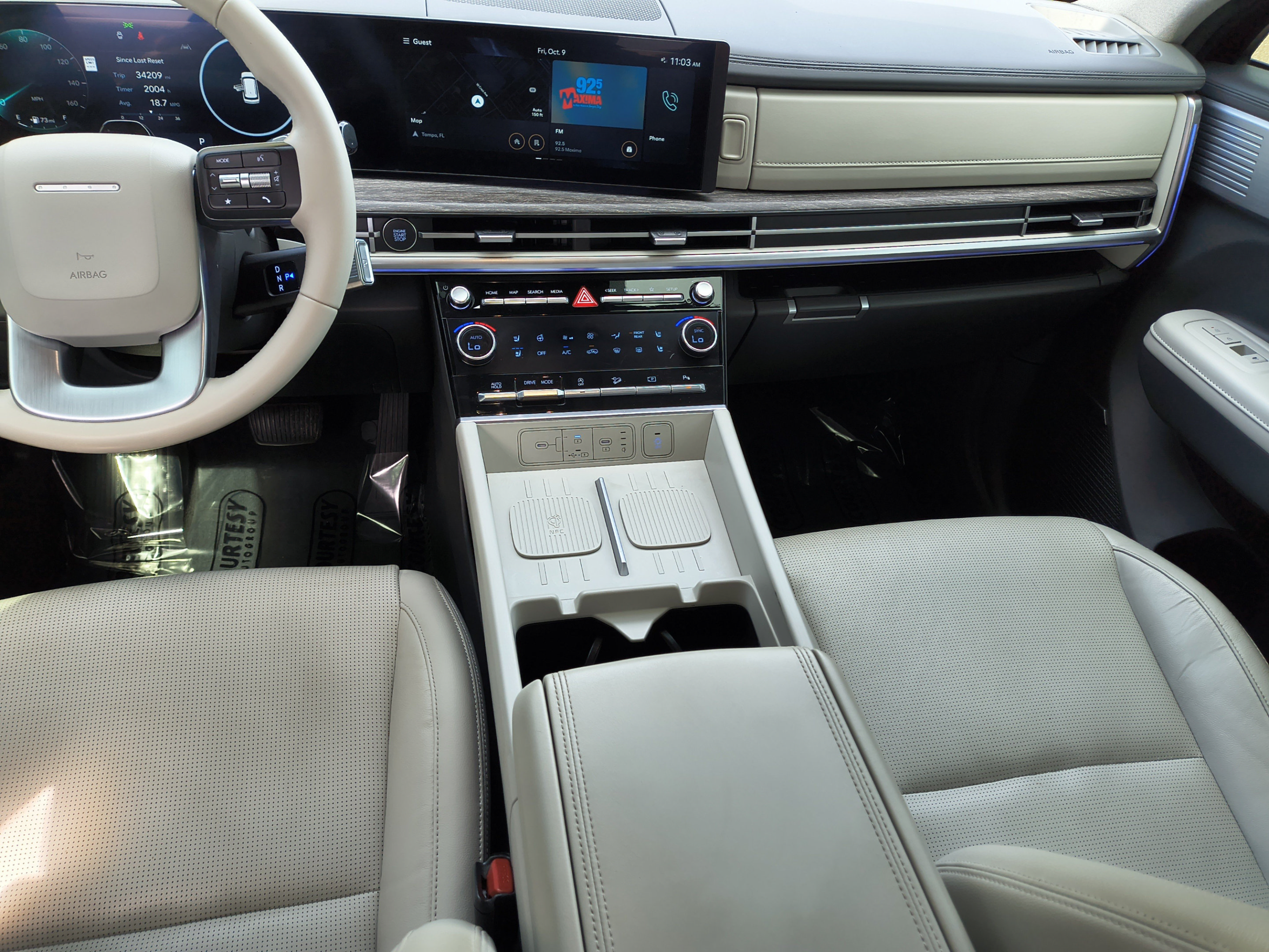 Used 2024 Hyundai Santa Fe Limited FWD image 15
