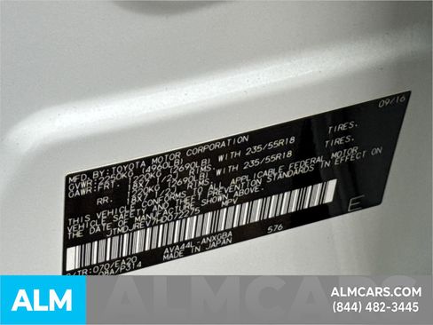 Used 2017 Toyota RAV4 Limited image 40