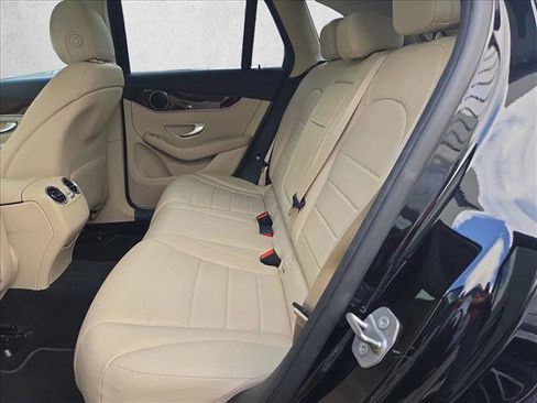 Used 2016 Mercedes-Benz GLC 300 image 12