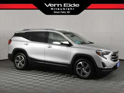 Used 2021 GMC Terrain SLT