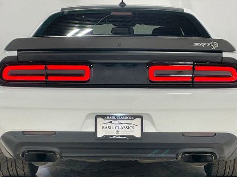 Used 2020 Dodge Challenger SRT Hellcat image 35