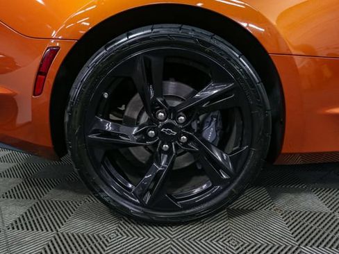 Used 2023 Chevrolet Camaro SS RWD image 15