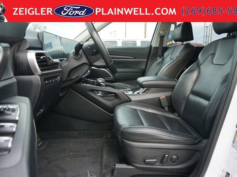 Used 2025 Kia Telluride S AWD/4WD image 18