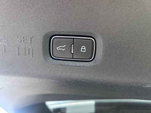 Certified 2025 Ford Expedition Max Platinum w/ Stealth Appearance Package AWD/4WD image 23
