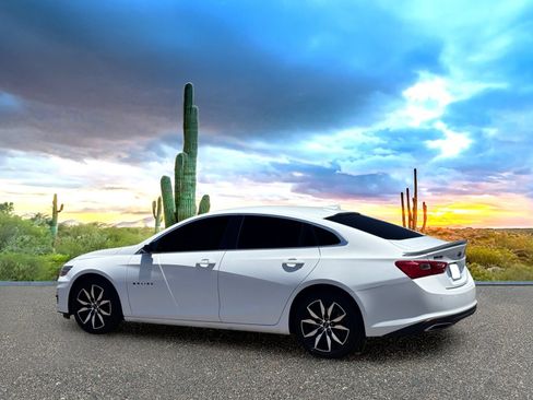 Used 2021 Chevrolet Malibu RS FWD image 4