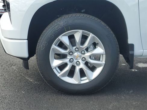 New 2026 Chevrolet Silverado 1500 Custom image 33