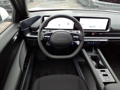 New 2025 Hyundai Ioniq 6 SE AWD/4WD image 13