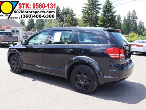 Used 2010 Dodge Journey SE w/ Flexible Seating Group FWD image 6