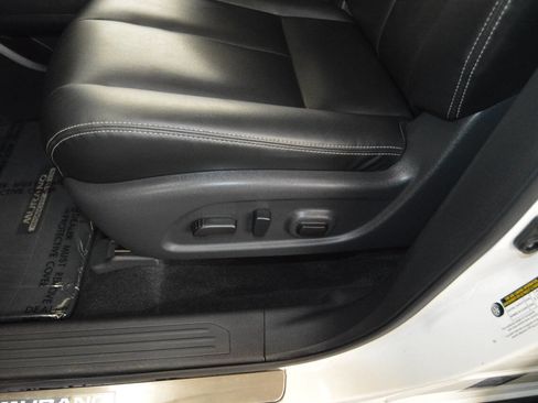 Used 2023 Nissan Murano SV w/ SV Midnight Edition Package image 24