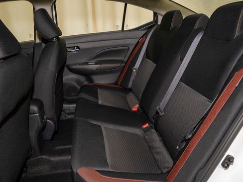 New 2025 Nissan Versa SR w/ Trunk Package image 9