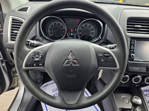 Used 2019 Mitsubishi Outlander Sport ES FWD image 22