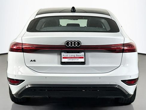 Used 2025 Audi A6 e-tron Premium RWD image 3