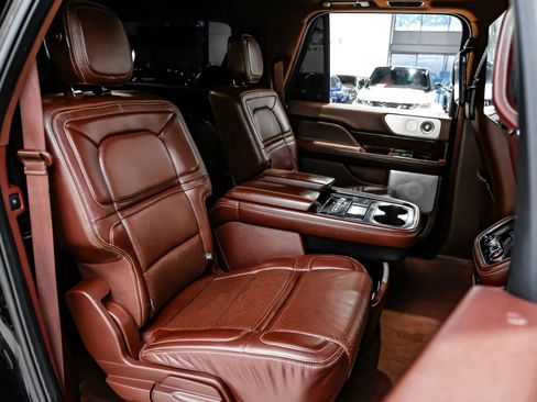 Used 2019 Lincoln Navigator L Black Label image 45