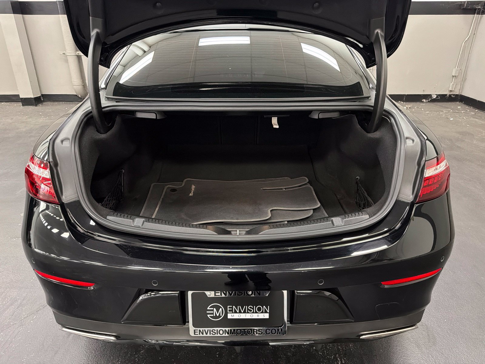 Used 2022 Mercedes-Benz E 450 Coupe image 16