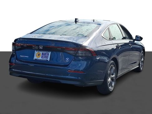 Certified 2024 Honda Accord EX image 6