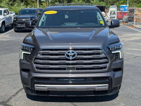 Used 2023 Toyota Sequoia Capstone image 2