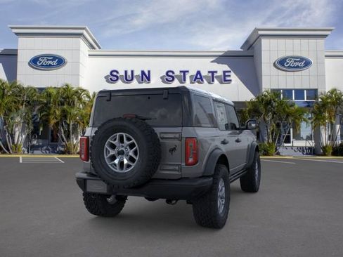 New 2025 Ford Bronco Badlands image 9