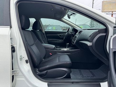 Used 2015 Nissan Altima 2.5 S w/ Power Driver Seat Package image 18