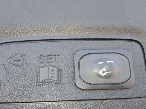 Used 2019 Lincoln MKC Reserve w/ MKC Technology Package image 24