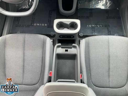 Used 2024 Hyundai Ioniq 5 SEL RWD image 42