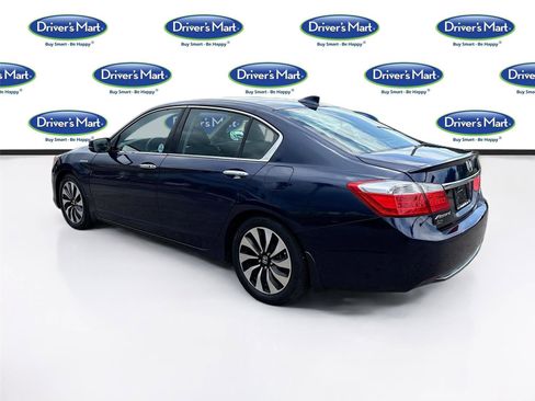 Used 2015 Honda Accord Touring image 5