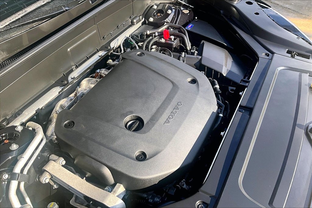 Certified 2026 Volvo XC90 B6 Plus AWD/4WD image 45
