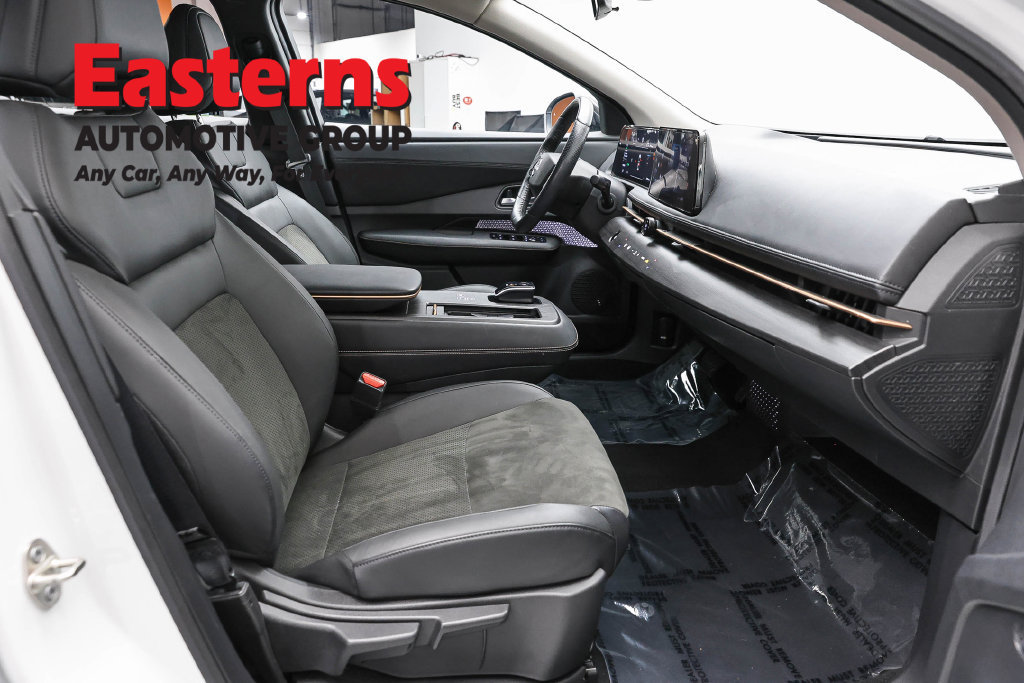 Used 2024 Nissan Ariya FWD image 26
