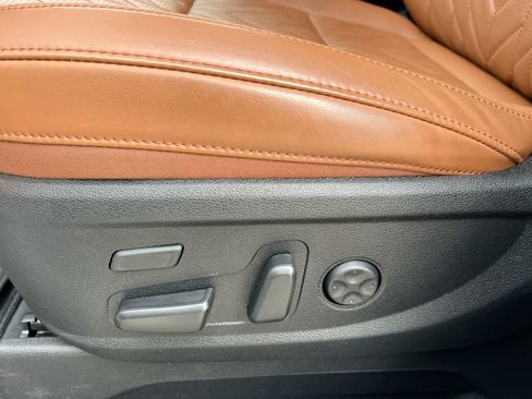 Certified 2025 Kia Telluride SX Prestige X-Line AWD/4WD image 12
