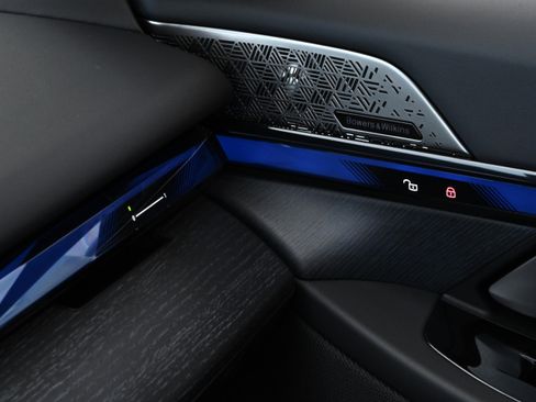 Used 2026 BMW i5 eDrive40 w/ M Sport Package image 37