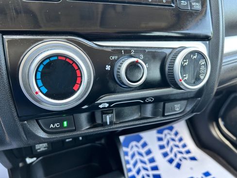 Used 2016 Honda Fit LX image 21