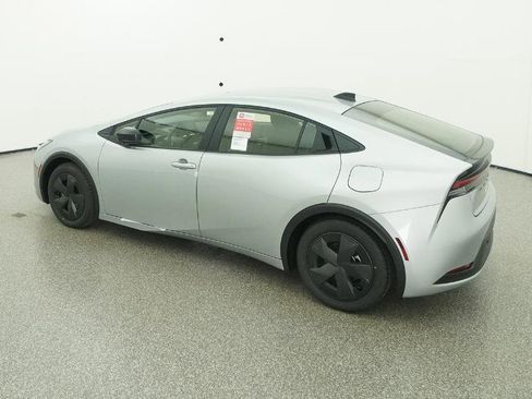 New 2026 Toyota Prius LE image 13