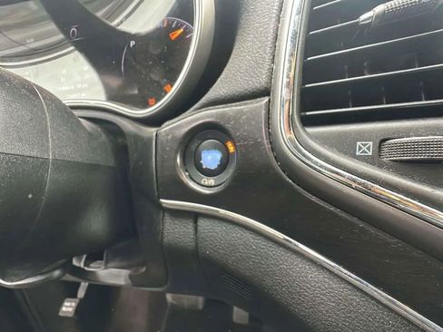 Used 2018 Jeep Grand Cherokee Limited RWD image 13