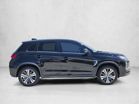 Used 2021 Mitsubishi Outlander Sport SE FWD image 4