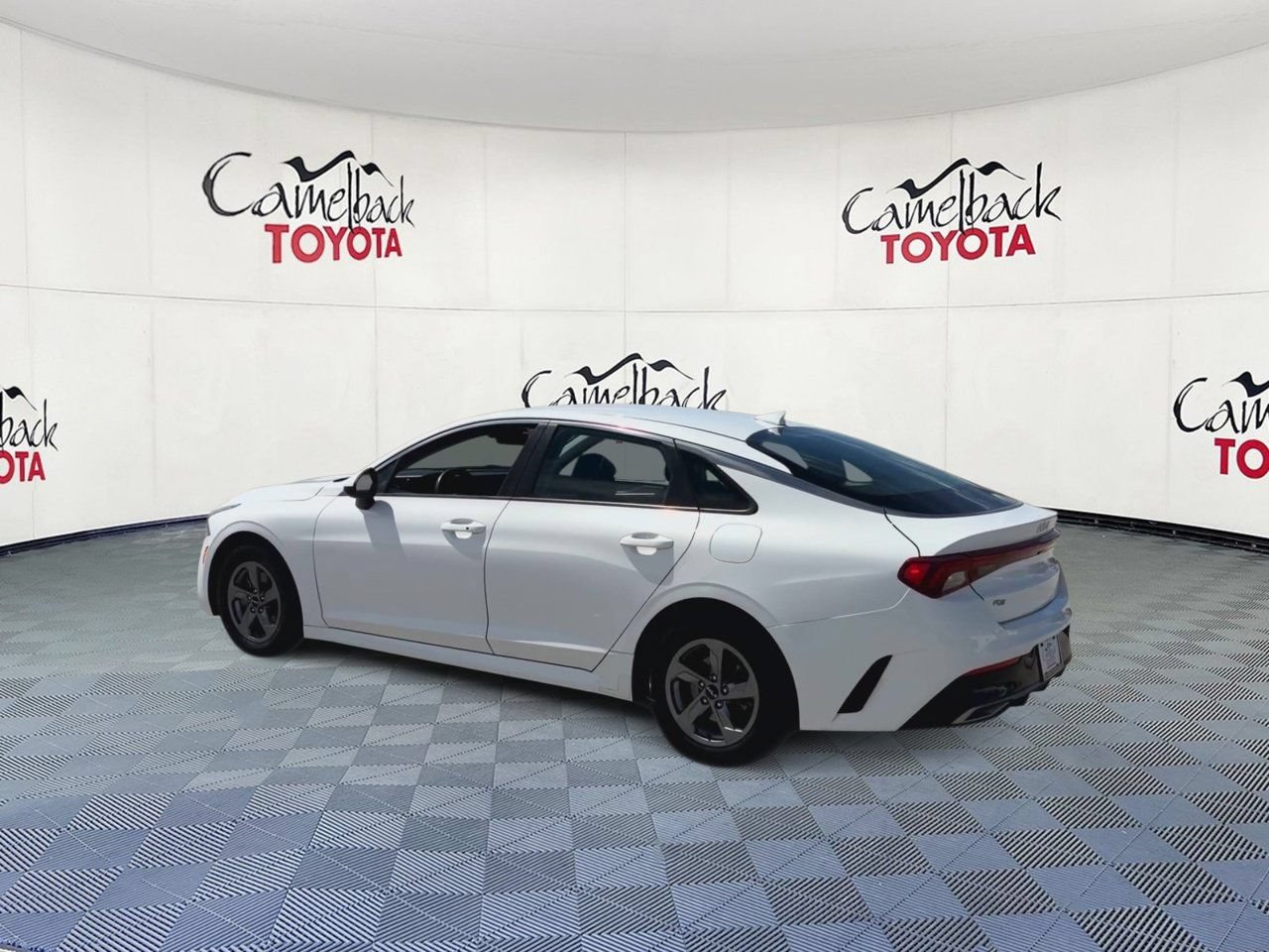 Used 2022 Kia K5 LXS FWD image 9