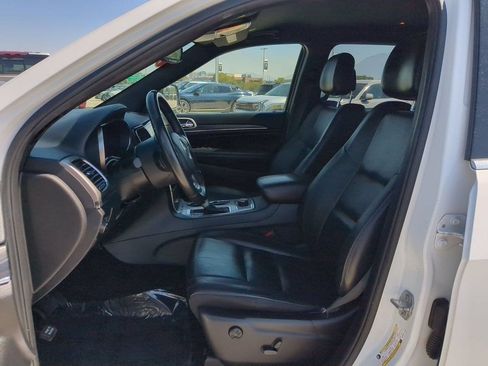 Used 2019 Jeep Grand Cherokee Limited AWD/4WD image 25