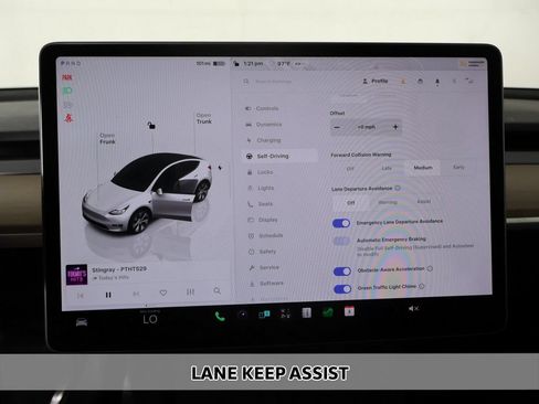 Used 2023 Tesla Model Y Long Range AWD/4WD image 9